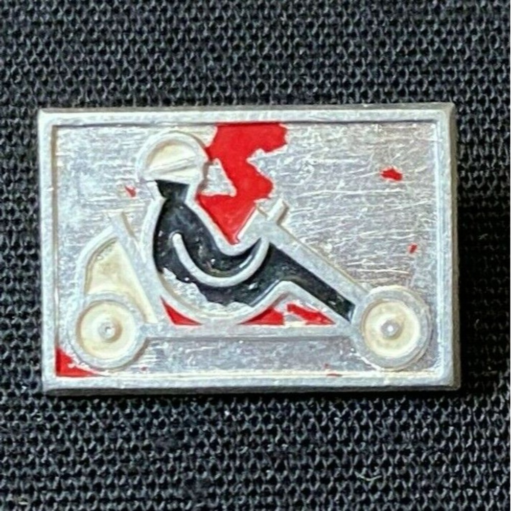 Lapel Pin Soap Box Derby OLD VINTAGE